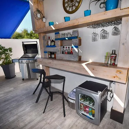 Renjeland Nyaraló Šibenik